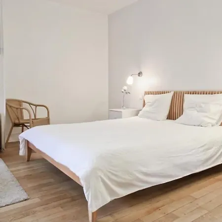 Apartments With A Gorgeous View * 파리